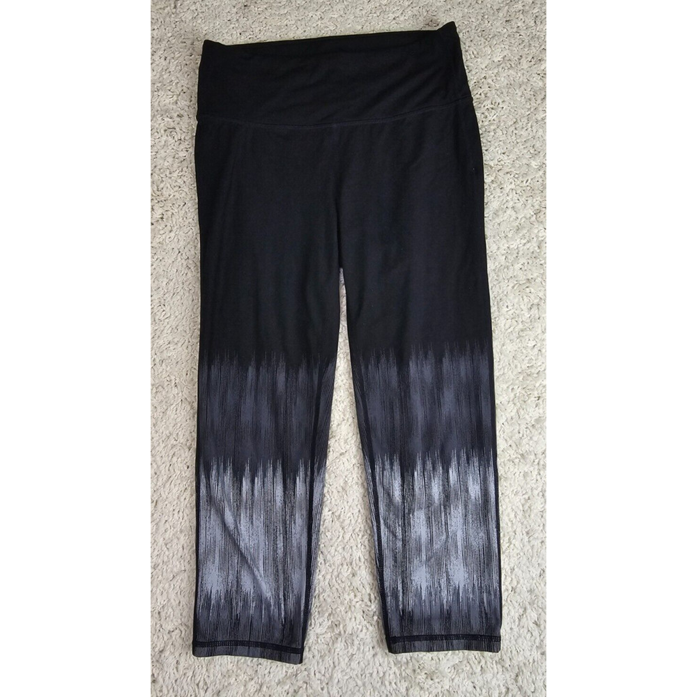Athleta Leggings Womens Sz Small Charutanga Cropped Black Ombré Capri Sweatpants